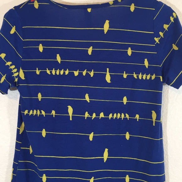 LuLaRoe Classic Tee bird-on-a-wire print sz. XXS - Picture 4 of 7